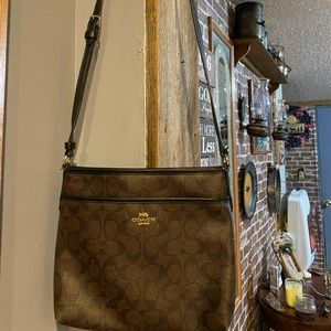Coach crossbody purse